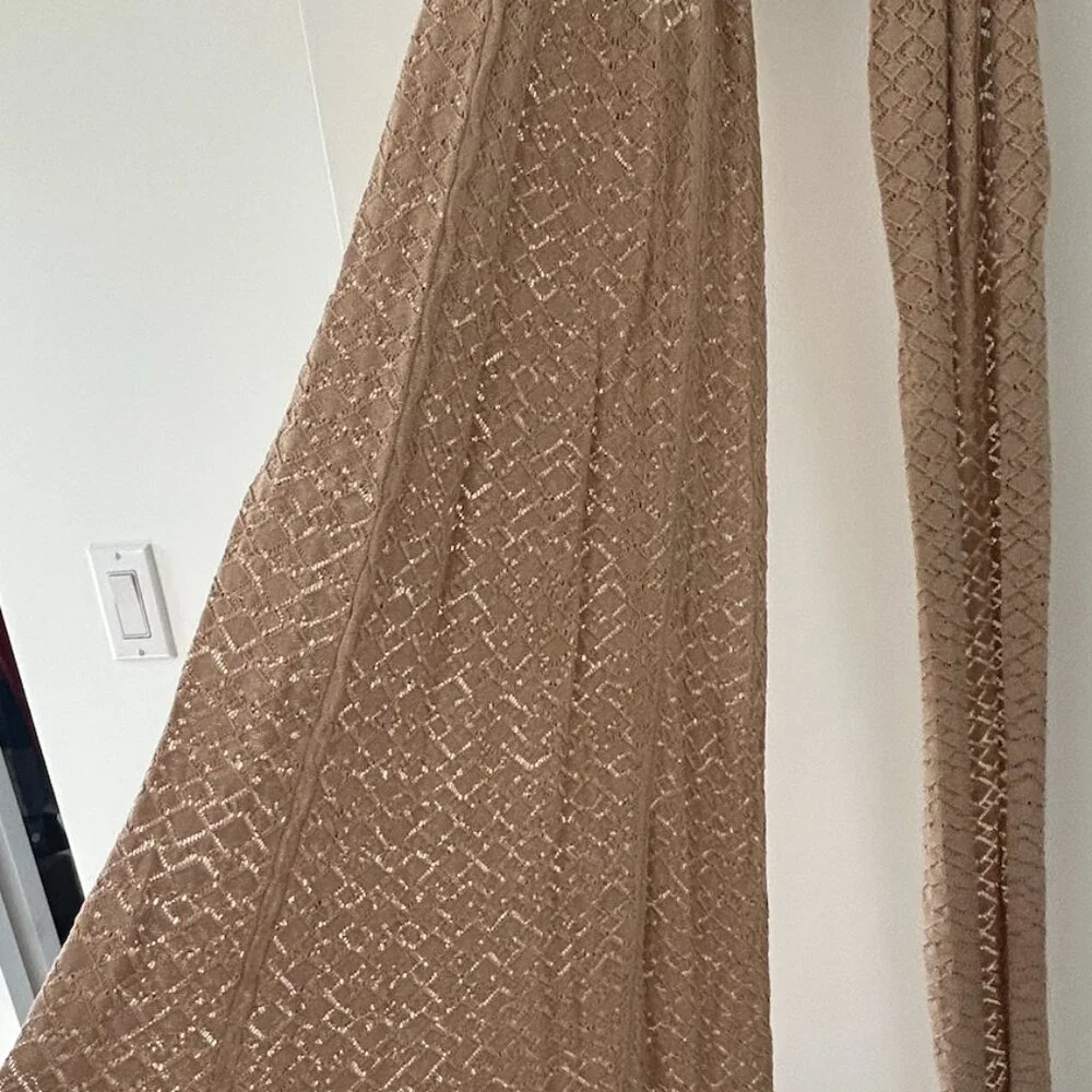 Size Small Helsa Wrap Dress - Picture 3 of 5